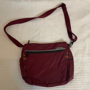 Gently Used Travelon Anti-Theft Active Medium Crossbody, burgundy